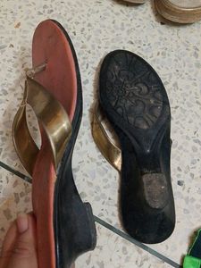 Used Sandle