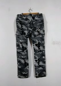 Grey Shade Torn Jogger Pants (Men&#39;s)