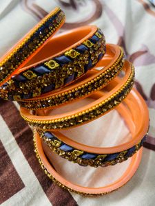 Traditional bangle set