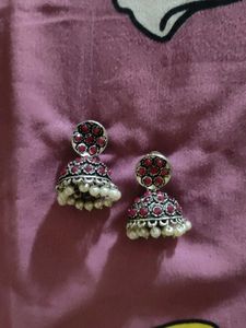 Antique Round Earrings