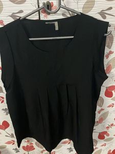 Sleeveless Black Top