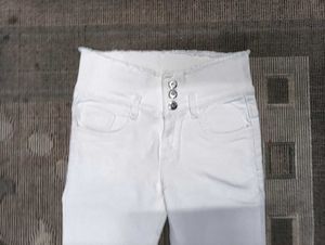 D@69 Size-28 (Sale) Latest Ladies high waist Jeans