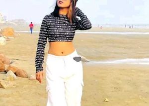 Urbanic Crop Top