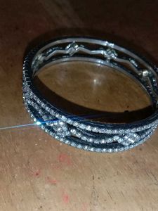 Sparkling Rhinestone Bangle Bracelet