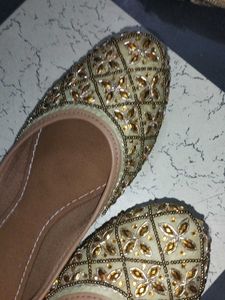 Beautiful Naghra Juttis