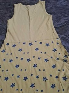 Girls&#39; Yellow Star Dress
