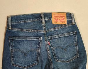 Levi&#39;s Blue Denim Jeans