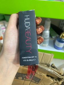 Huda Beauty Foundation