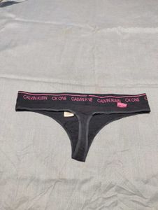 Calvin Klein Thong Size M