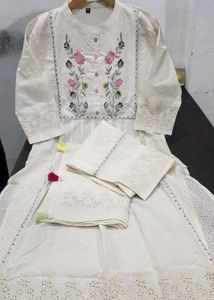 Chikankari Embroidered Kurta Set