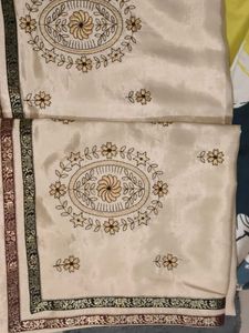 Saree With Blouse And Freebie