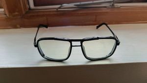 Frame / Glasses