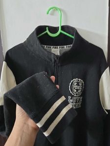 victoria secret Quarter-Zip Pullover fits S/L