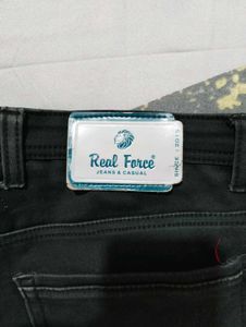 Men&#39;s Black Cotton Jeans (Ripped Pattern)