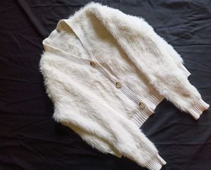 Off-White Crop Cardigan/Sweatshirt