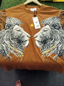 Lion Graphic Print Tee