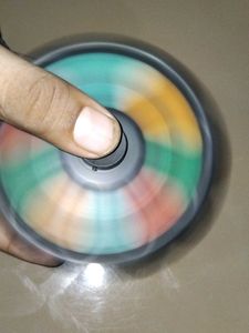 Simple Dimple Spinner Toy