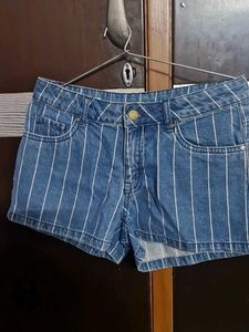 NUON Denim Shorts SIZE 26
