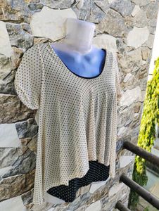 💥2 Cute Trendy Tops