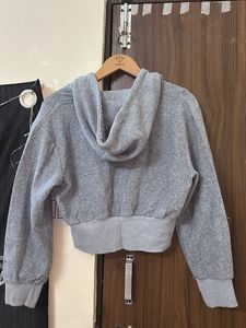 Gray Cropped Zip-Up Hoodie