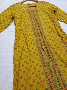 Elegant Yellow Printed Kurta