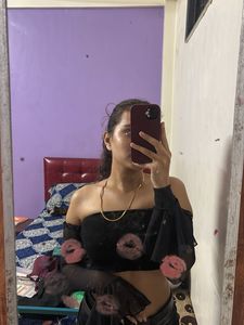 Black Sheer Net Sleeves Top