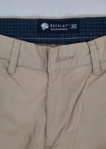MEN&#39;S CHINOS