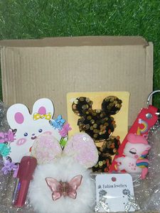 BEST GIFT HAMPER🎀