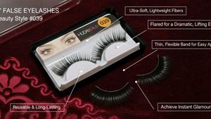Huda Beauty False Eyelashes for women