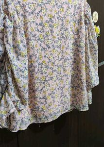 Beautiful Top 💗