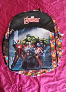 School Bag 17×15 Inches