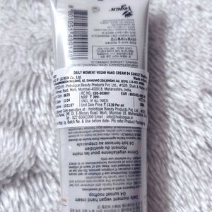The Face Shop Daily Moment Vegan Hand Cream Sunset