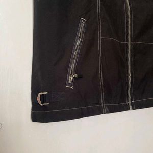 Vintage Black Sleeveless Puffer Vest