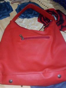 Red &amp; Green Shoulder Bag Duo