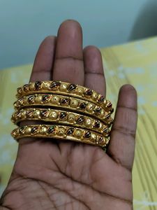 Quality 4 Bangles set, 2.6&#39; Size