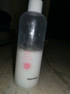 Korean brand WONDER Ceramide Mochi Milky Toner