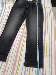 Levi&#39;s Black Wash Denim Jeans For Men