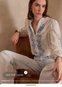 Maison123 Embroided Top