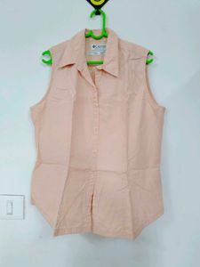 Columbia Sleeveless Button Down