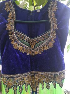 2 Grara 1 Black Top