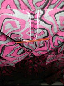 Abstract Print Button-Down