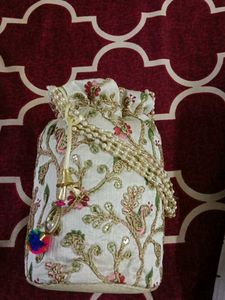 Wedding Handbag..New With Tag.. Negotiable