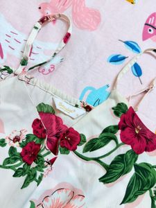 BERRYLUSH Floral Peplum Top