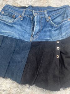 New Unused Pleated Custom Made Skirt