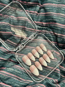 Pink &amp; White Press-On Nails