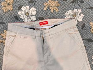 White Jeans