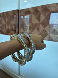 Sparkling Bangle Set