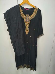 Elegant Embroidered Kurta Set