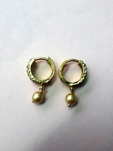 Pearl Drop Earrings