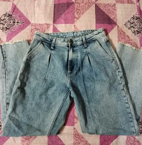 Boyfriend fit jeans❣️